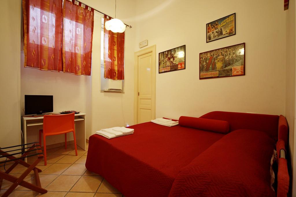 Ortigia Camere Con Vista Da Giulio B&B Syracuse Exterior foto